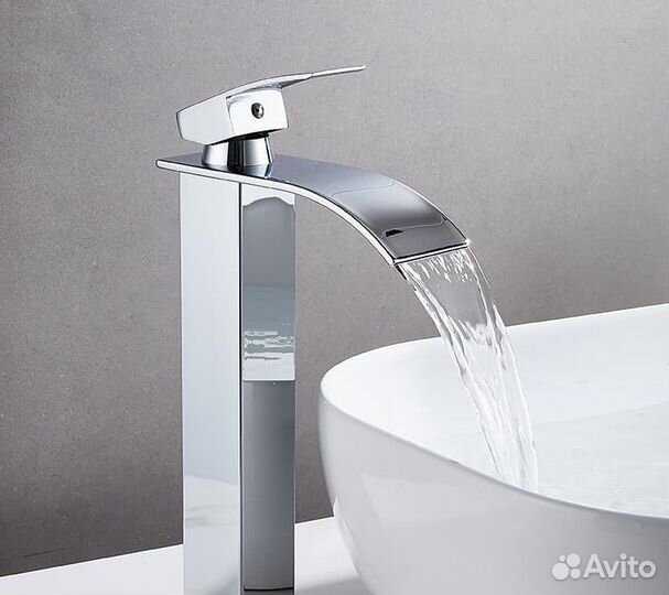 Высокий смеситель для накладной раковины