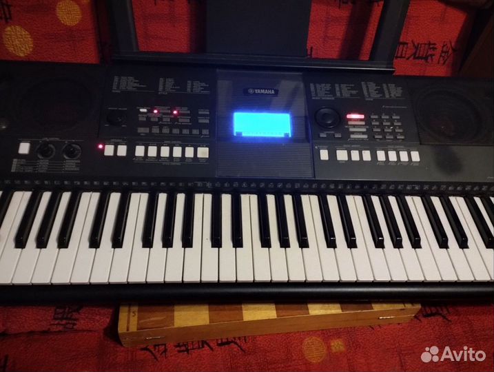 Синтезатор yamaha PSR E423