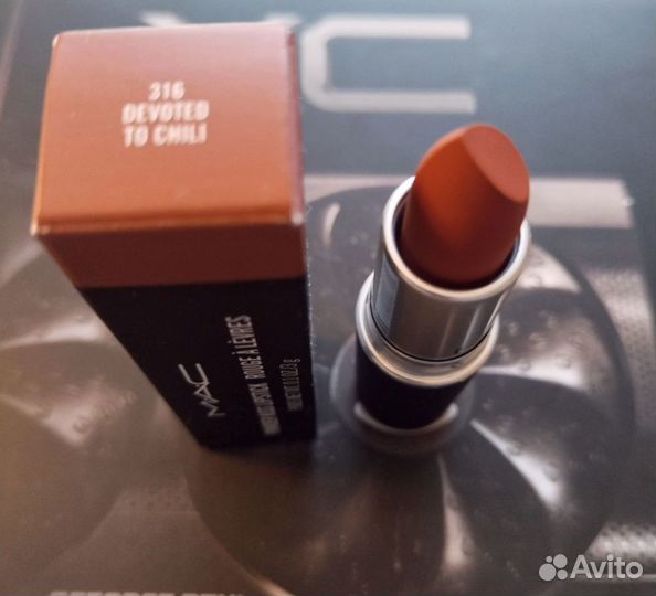 Губная помада MAC и Smashbox