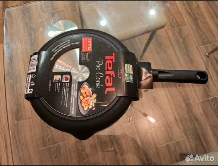 Сковорода Tefal гриль, 26 см диагональ, новая