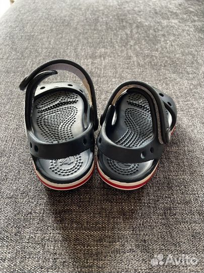 Сандалии crocs c4