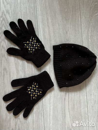 Шапка мягкая / бархатная и комплект шапка перчатки