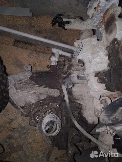 Двигатель с коробкой в сборе Лада Ларгус к4м