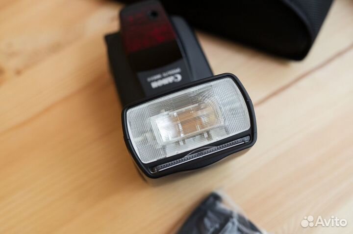 Canon Speedlite 580EX II (Как новая)