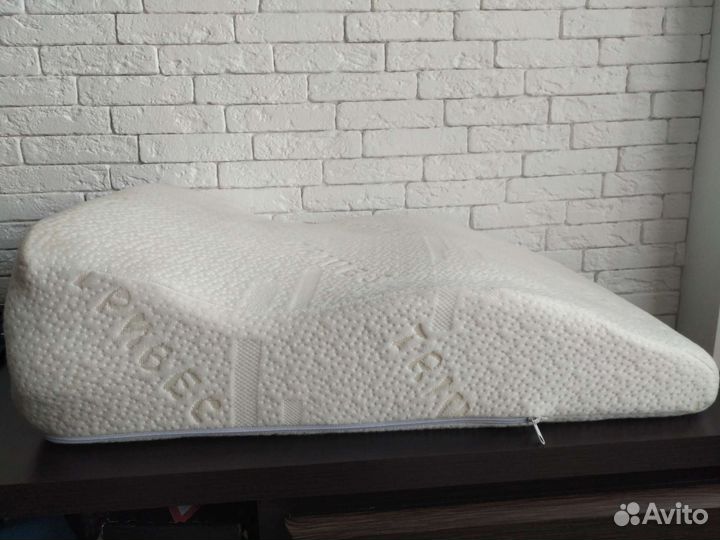 Подушка ортопедическая под ноги