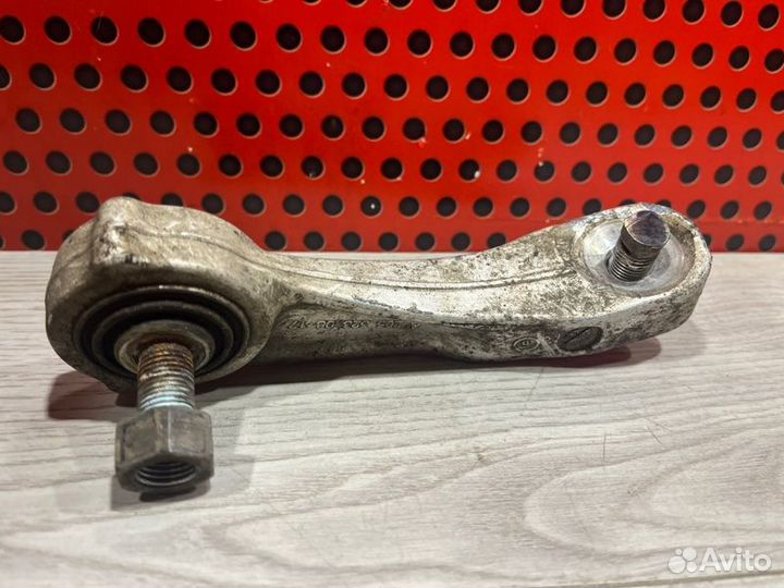 Стойка стабилизатора передняя правая Mercedes-Benz