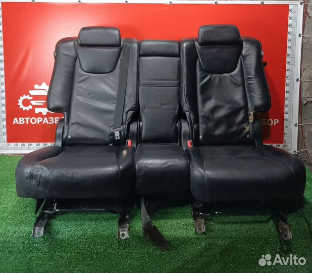 Сидения задние Lexus RX 3