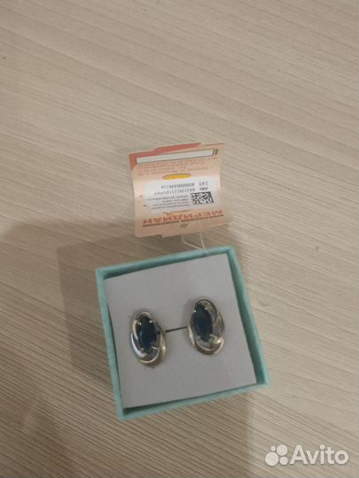 Серебряные серьги новые