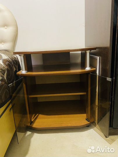 Тумба под тв