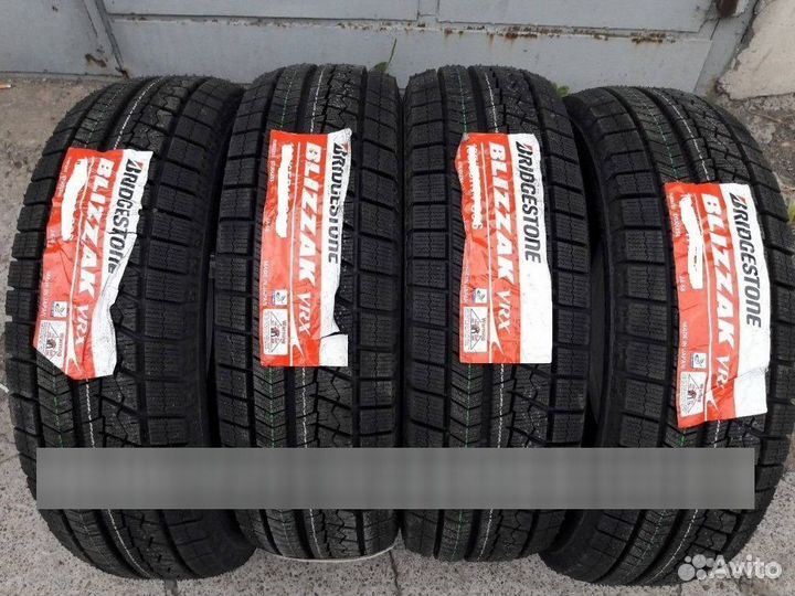 Bridgestone Blizzak VRX 225/50 R17