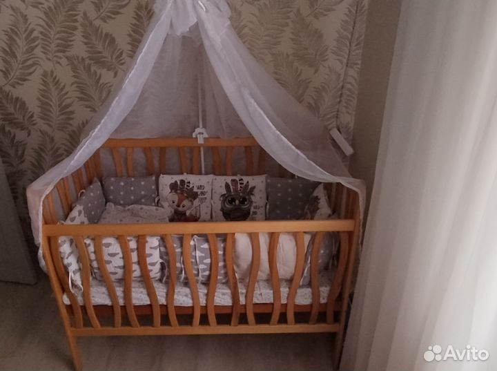 Кроватка для новорожденных
