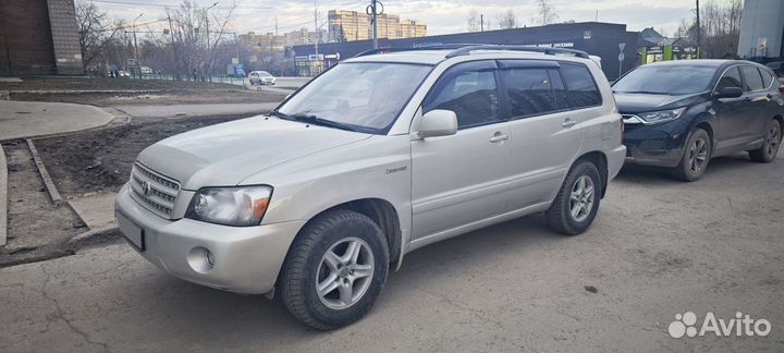 Toyota Highlander 3.3 AT, 2004, 250 000 км