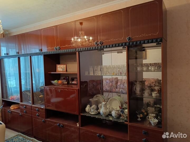 Стенка в гостиную