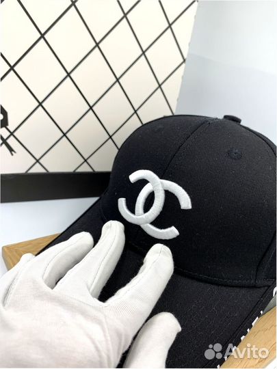 Кепка бейсболка Chanel черная (1020)