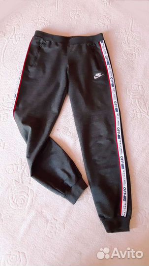 Спортивный костюм Nike