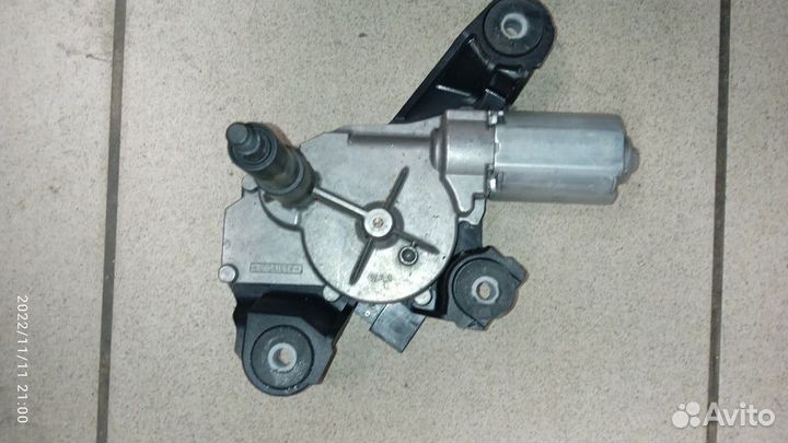 Мотор стеклоочистителя задний renault laguna III