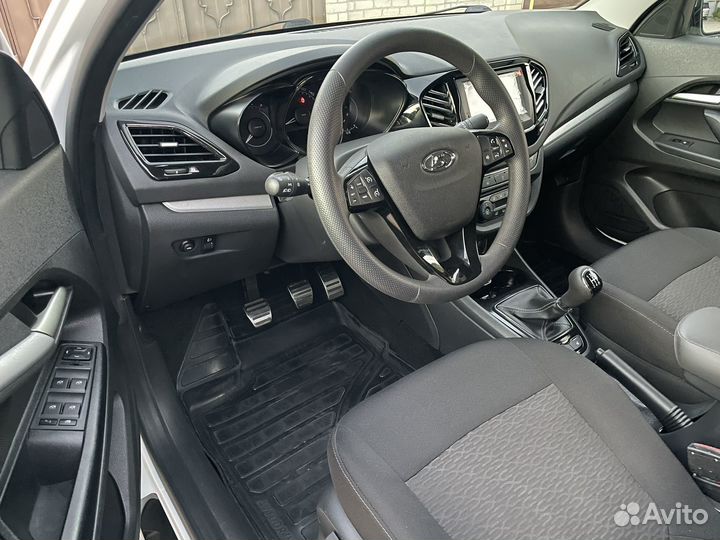 LADA Vesta 1.6 МТ, 2017, 11 500 км