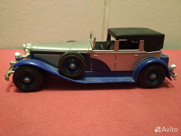 Машинки Matchbox