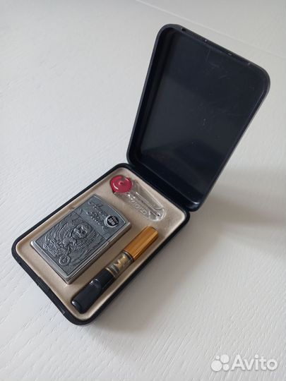Зажигалка zippo в подарочном наборе