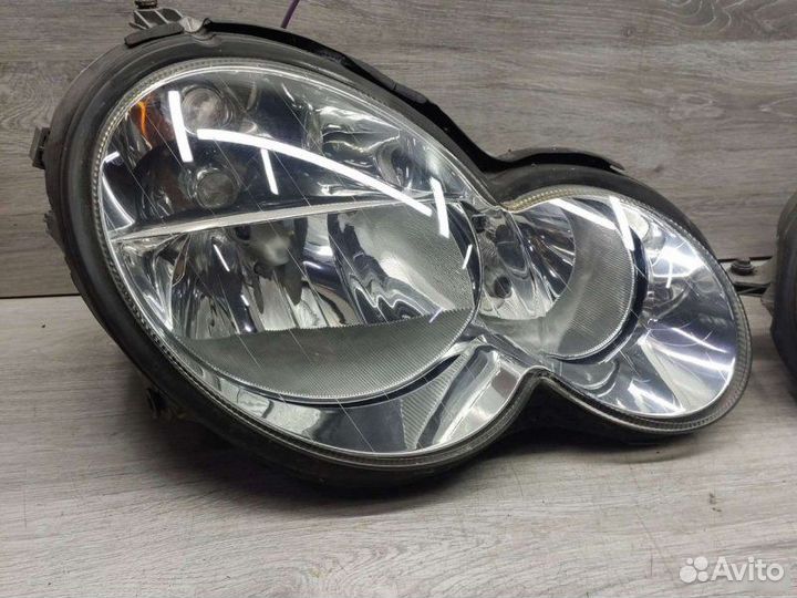 Фары Mercedes C W203