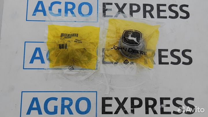 R50992 Крышка ступицы. Оригинал JD