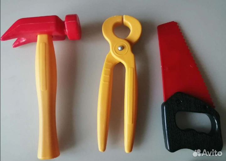 Набор инструментов игрушечный
