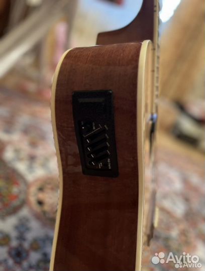 Электроакустическая гитара Homage