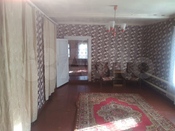 Дом 82 м² на участке 10 сот.