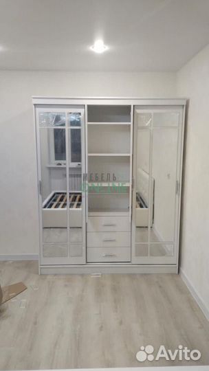 Шкаф купе новый