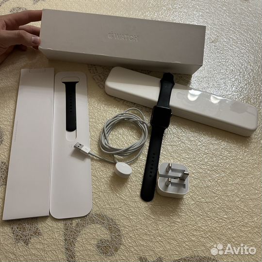 Apple watch 7000 series
