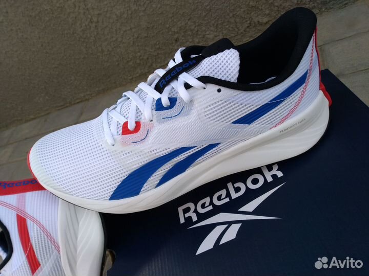 Кроссовки reebok Zig Kinetica3 оригинал нов