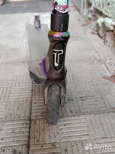 Трюковой самокат стрит