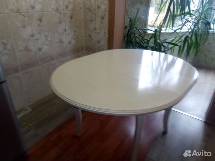 Кухонный стол раскладной новый