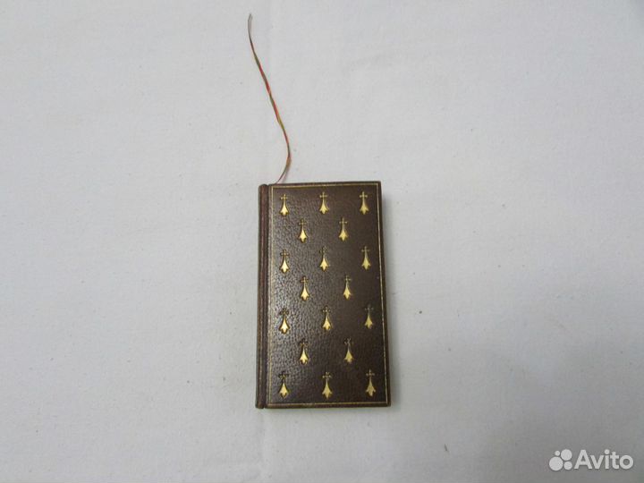 Старинные антикварные книги