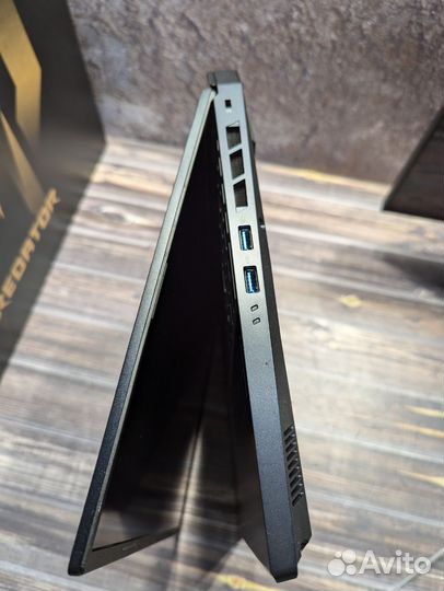 Acer predator helios 16, 14900hx, 4070, 24gb, 2tb