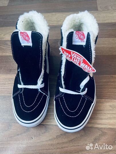 Кроссовки зимние vans