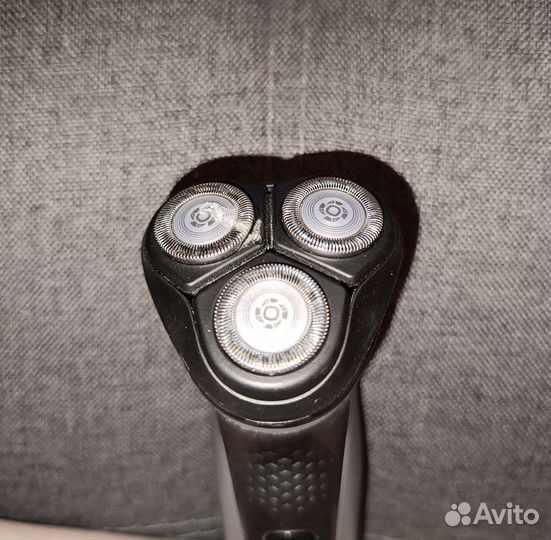 Электробритвы Philips series 1000