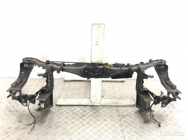 Панель передняя (телевизор) Mercedes B W245 1.5 I