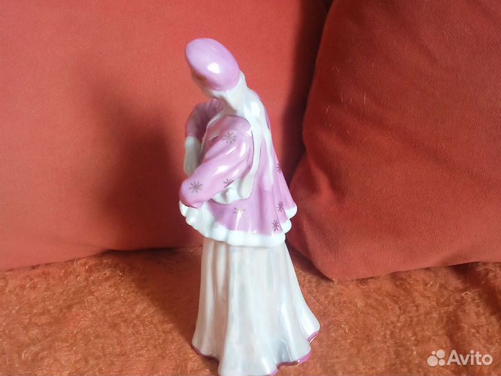 Статуэтка плясунья дулево