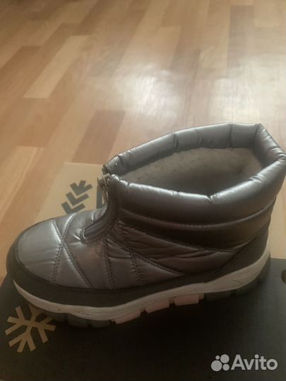 Ботинки на девочку