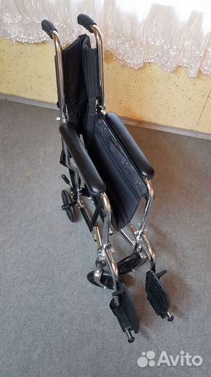 Инвалидная коляска складная 