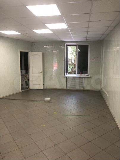 Торговая площадь, 55 м²