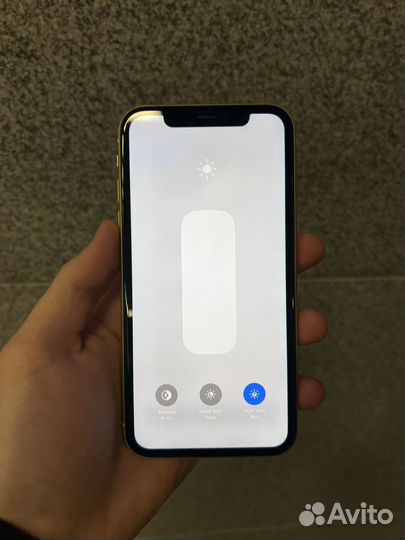 iPhone 11, 256 ГБ
