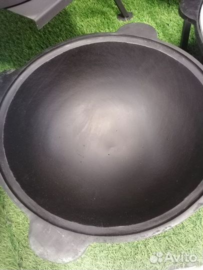 Казан 6л.Узбекский чугун. новый с печкой+шумовка
