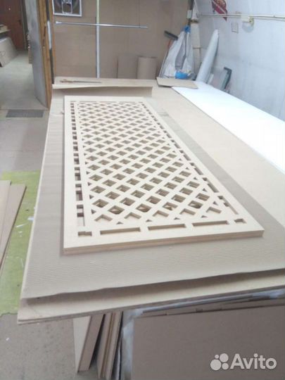 Резные панели