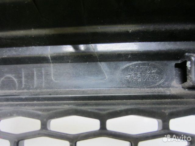 Накладка крыла передняя левая lr027319