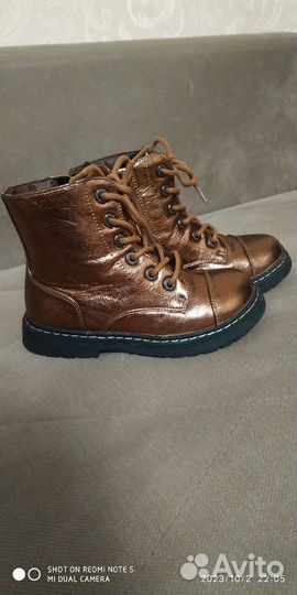 Ботинки демисезонные для девочки 28 размер