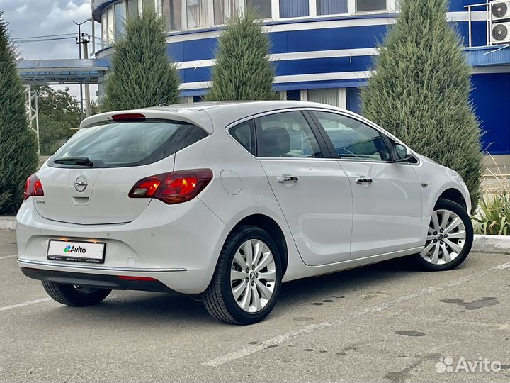 Opel Astra, 2013