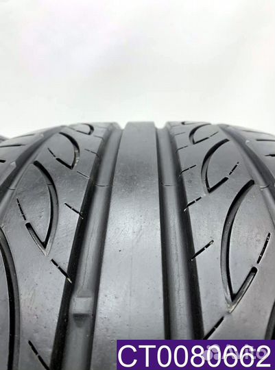Yokohama Advan Fleva V701 275/35 R20 96T