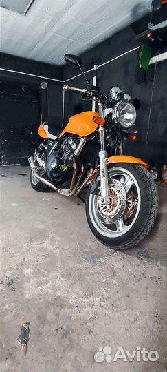 Honda cb 400 sf